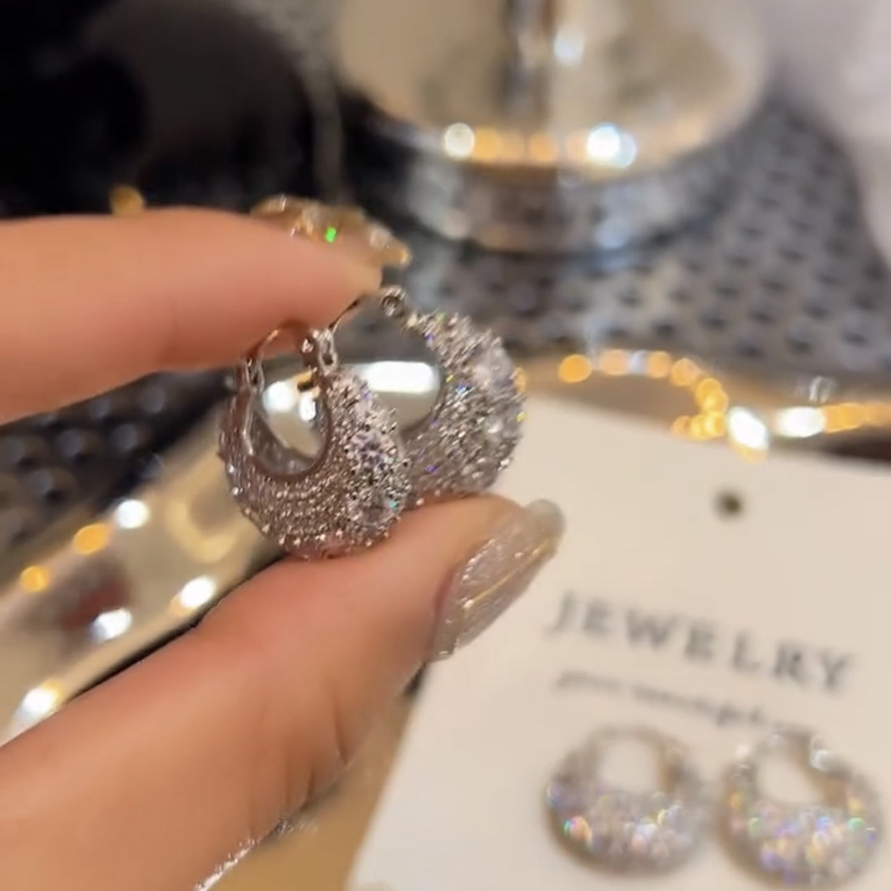 Micro Inlaid Zircon Bag Ear Buckle All-matching Luxeoasis