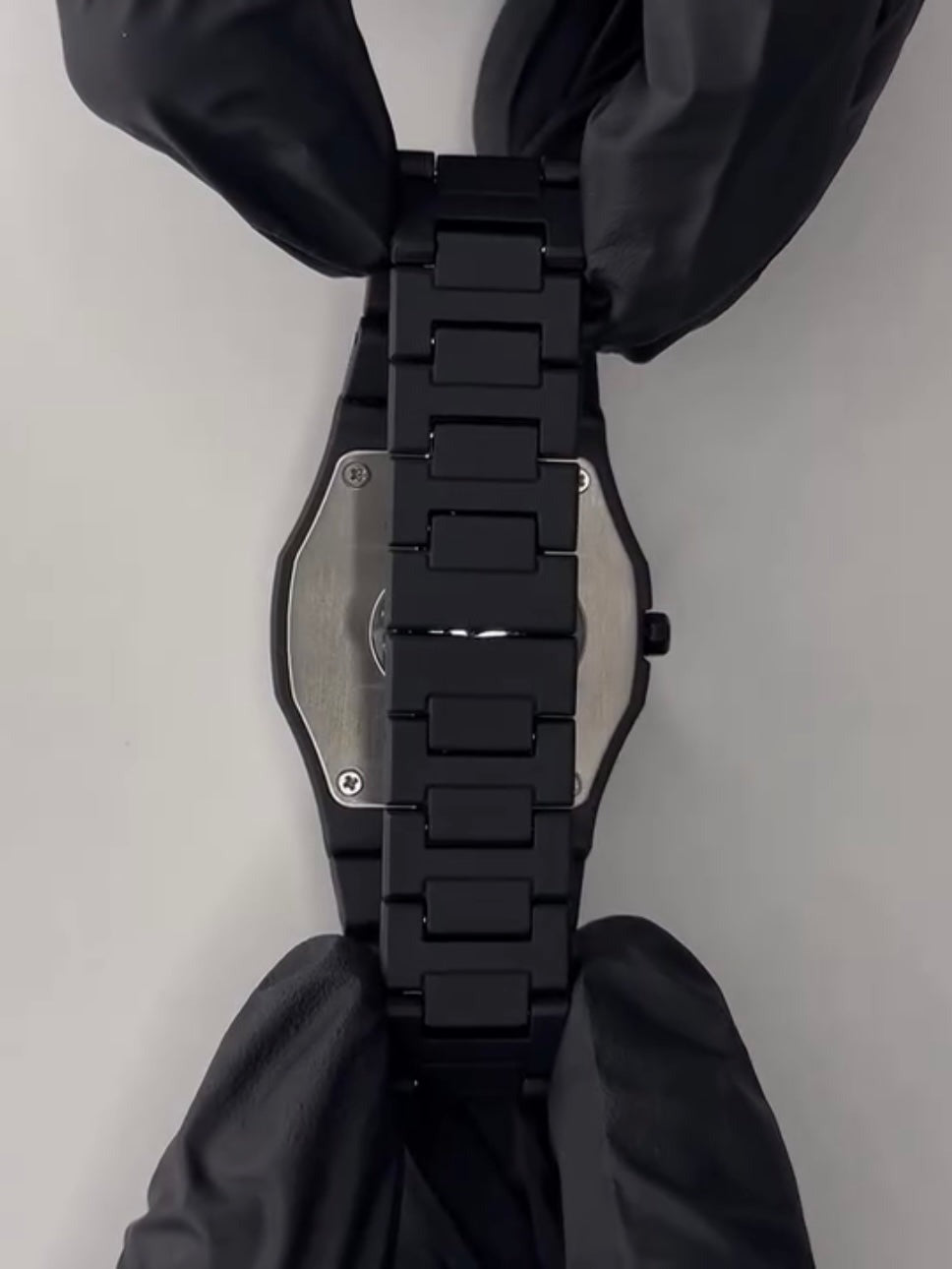 Arabic  Aura Quartz Watch – Lightweight Design, , Premium Quality & Finish - Urban Sale