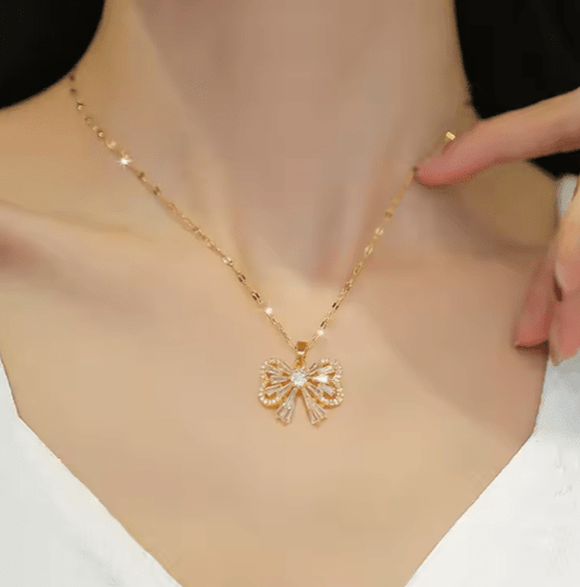 Butterfly Pendant Set Urban Sale