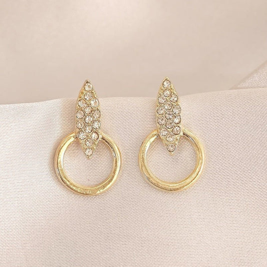 Graceful Geometric Stud Diamond Circle Design High-Grade Earrings Urban Sale