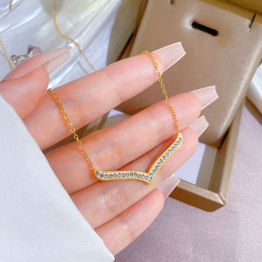 Simple Style Full Diamond Large V Furnace Real Gold Necklace Urban Sale
