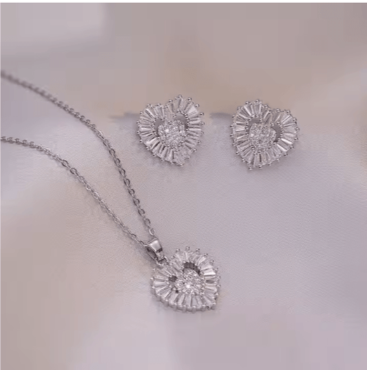 Vintage Heart-Shaped Zircon Set Urban Sale